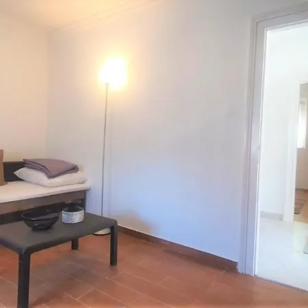 Apartment Fain - Private Parking