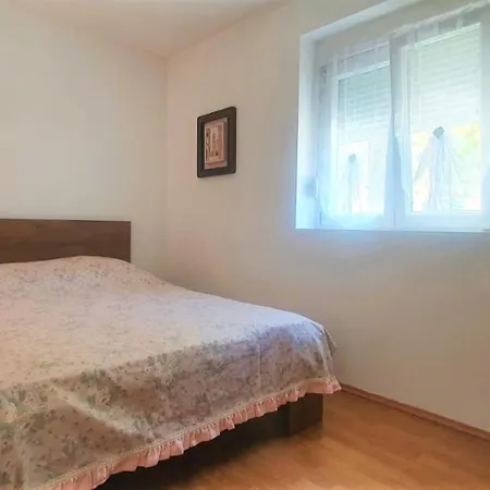 Apartment Fain - Private Parking